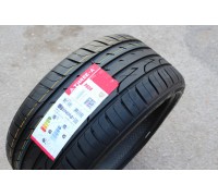 Three A P606 235/50 R17 100W